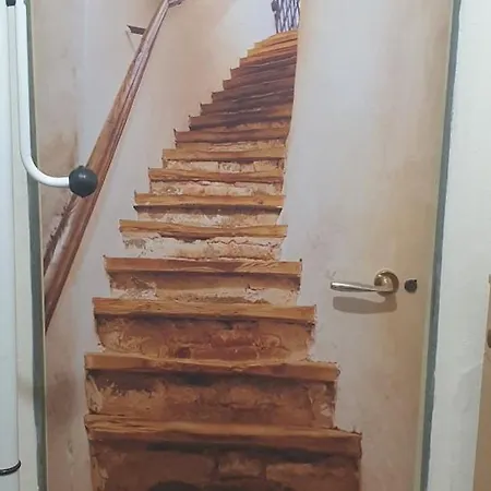 Nest Apartment *