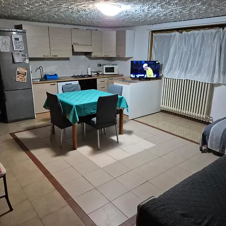 Nest Διαμέρισμα *